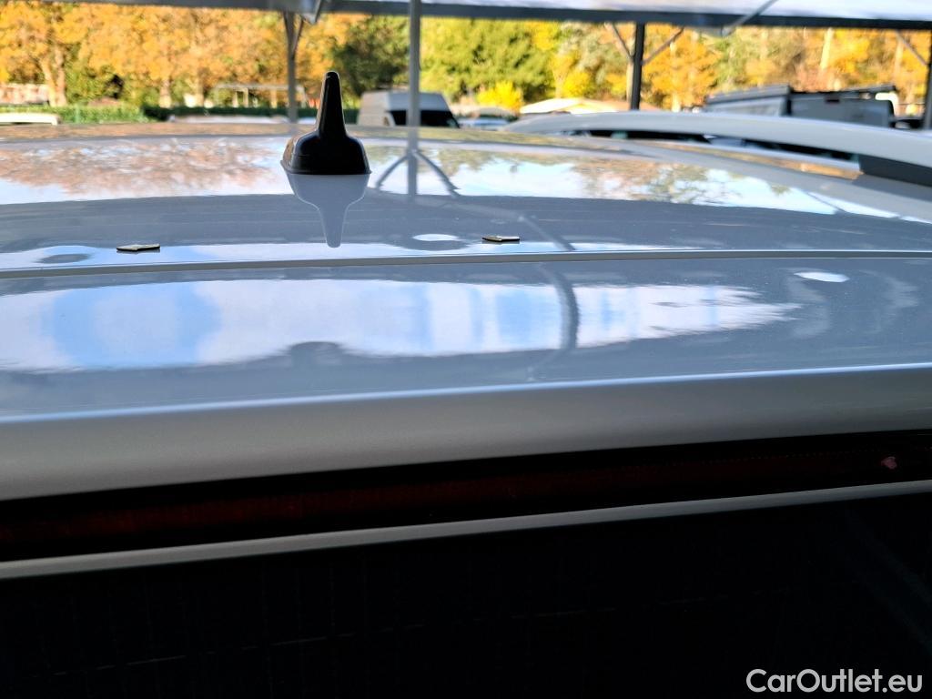  Volkswagen  Touran  Lounge Business BMT/Start-Stopp 2.0 TDI 150CV BVA7 E6d #7