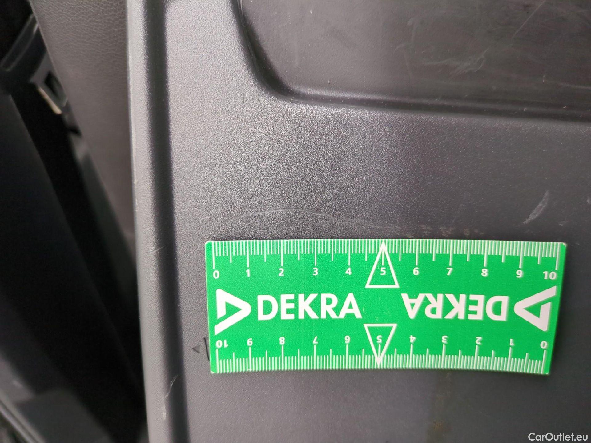  Volkswagen  Tiguan VOLKSWAGEN  Allspace / 2017 / 5P / SUV 2.0 TDI 150 DSG7 Carat Exclusive 4Motion #2