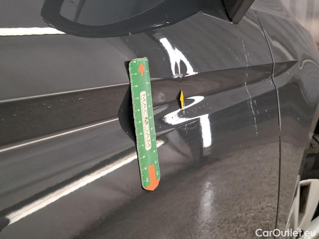  Volkswagen  Touran  Lounge Business BMT/Start-Stopp 2.0 TDI 150CV BVA7 E6d #11