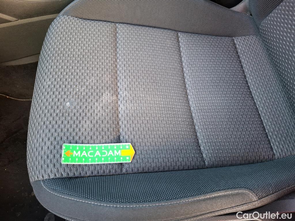  Volkswagen  Touran  Lounge Business BMT/Start-Stopp 2.0 TDI 150CV BVA7 E6d #22