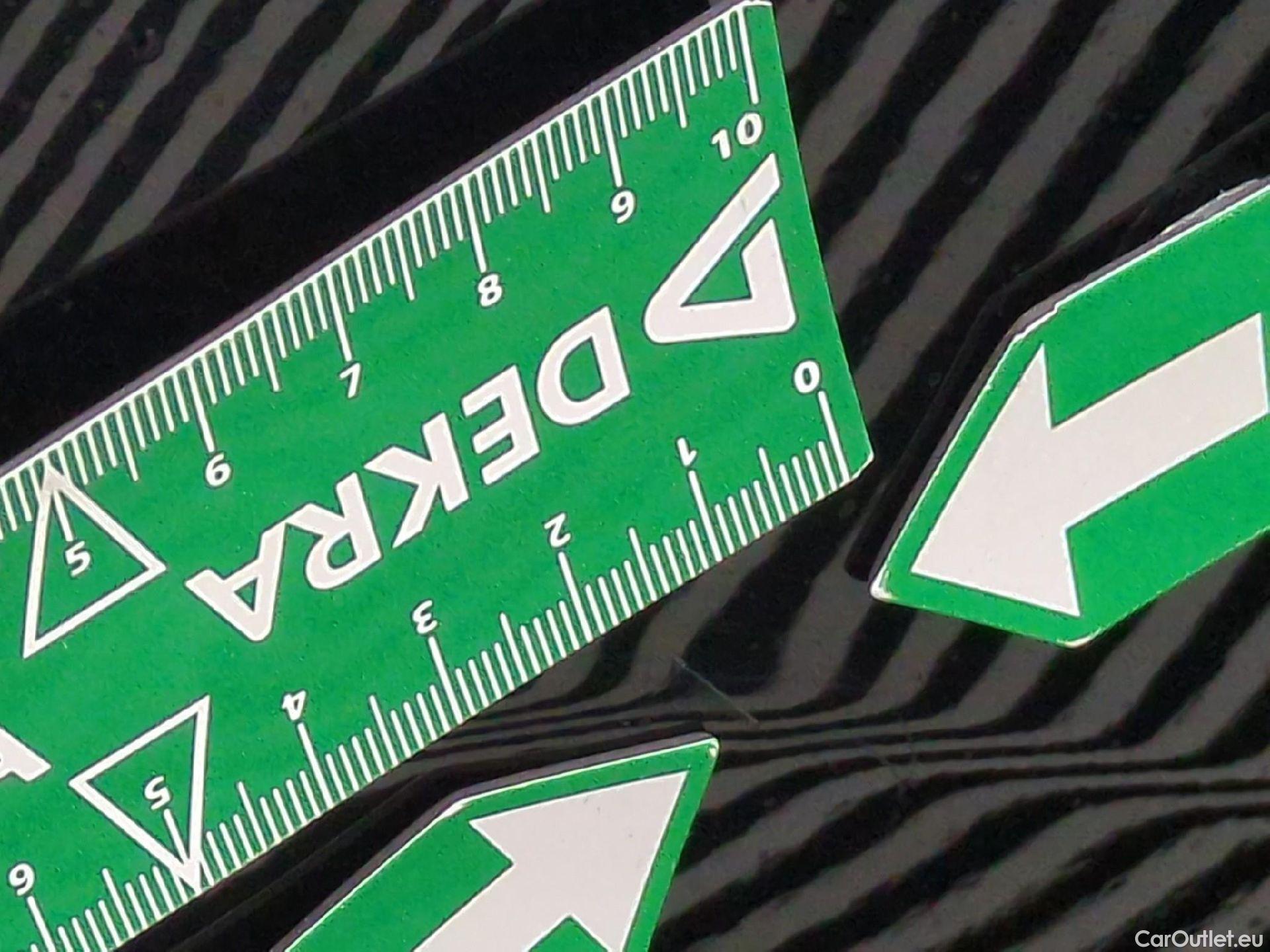  Toyota  RAV4 TOYOTA  Hybride / 2018 / 5P / SUV Hybride 2WD Dynamic Business St Hyb Acad #25