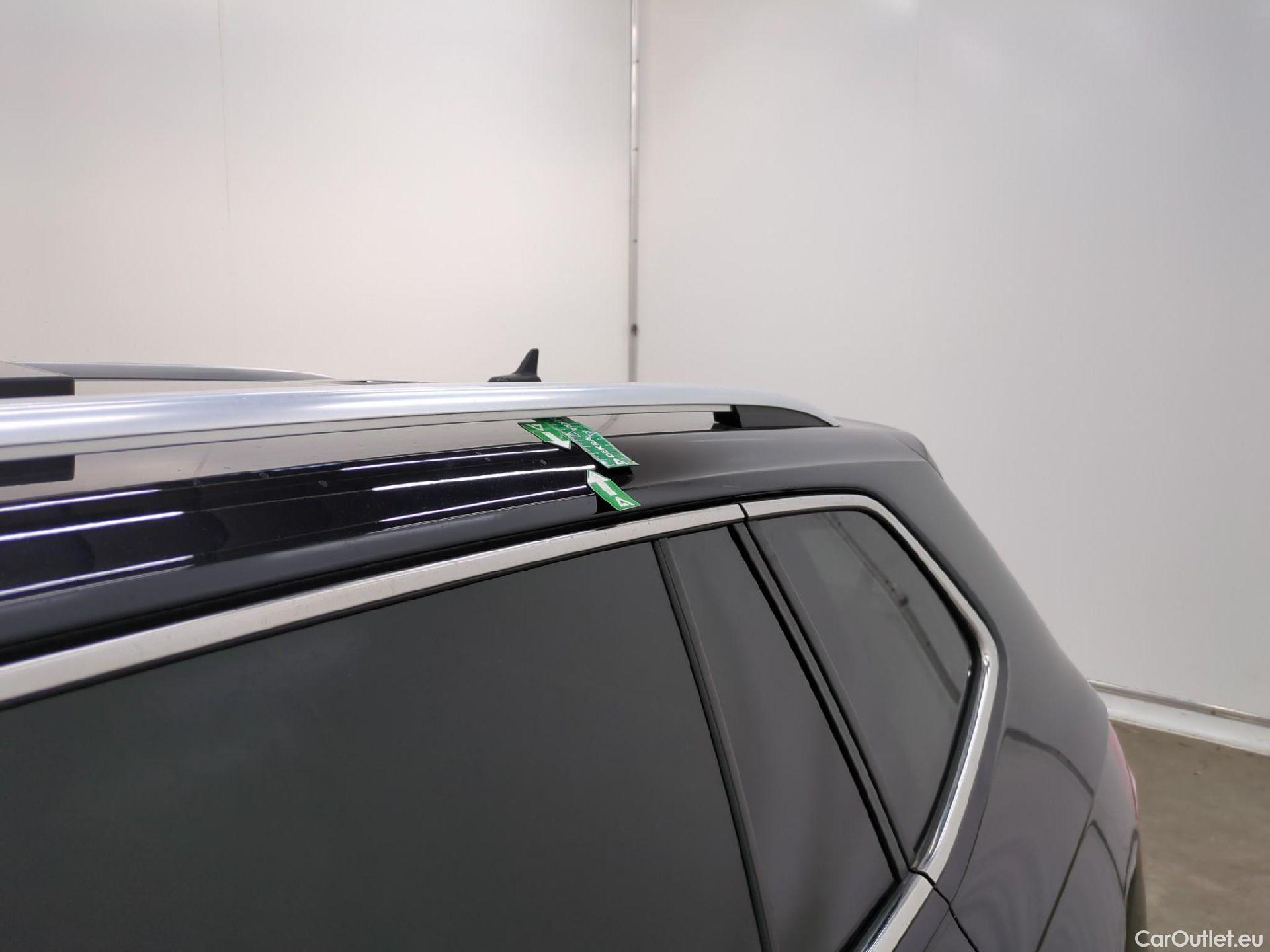  Volkswagen  Tiguan VOLKSWAGEN  Allspace / 2017 / 5P / SUV 2.0 TDI 150 DSG7 Carat Exclusive 4Motion #87