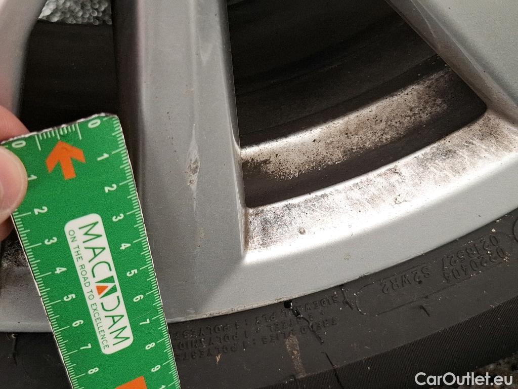  Volkswagen  Touran  Lounge Business BMT/Start-Stopp 2.0 TDI 150CV BVA7 E6d #28