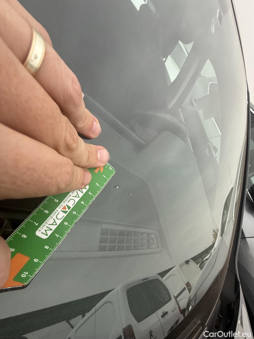  Volkswagen  Golf  VOLKSWAGEN / 2020 / 5P / Berline 1.4 eHybrid OPF 204 DSG6 Style #33