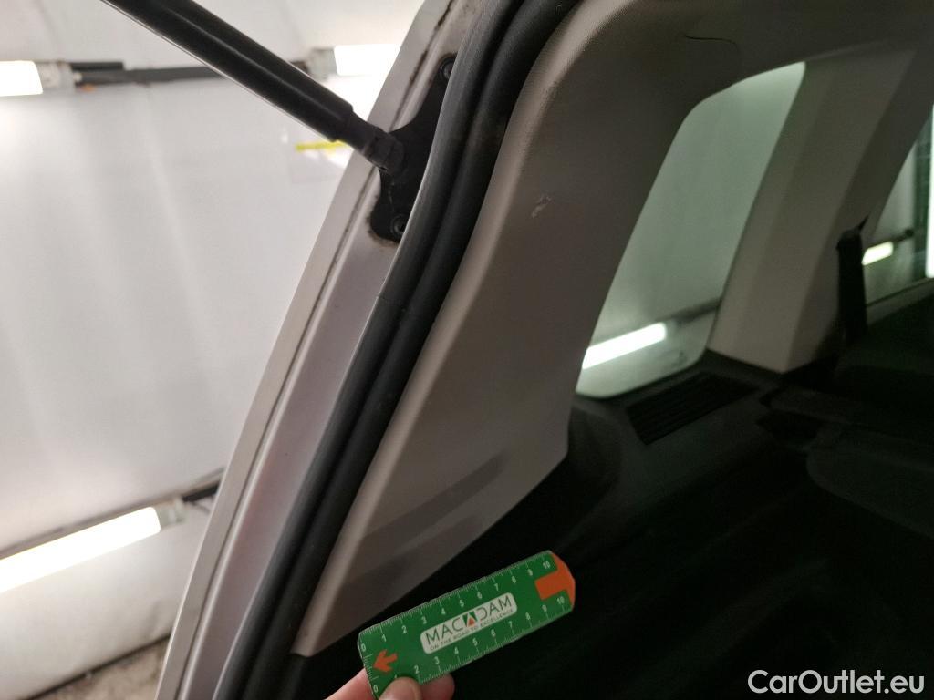  Volkswagen  Touran  United Start-Stop 2.0 TDI 150CV BVA7 E6d #15