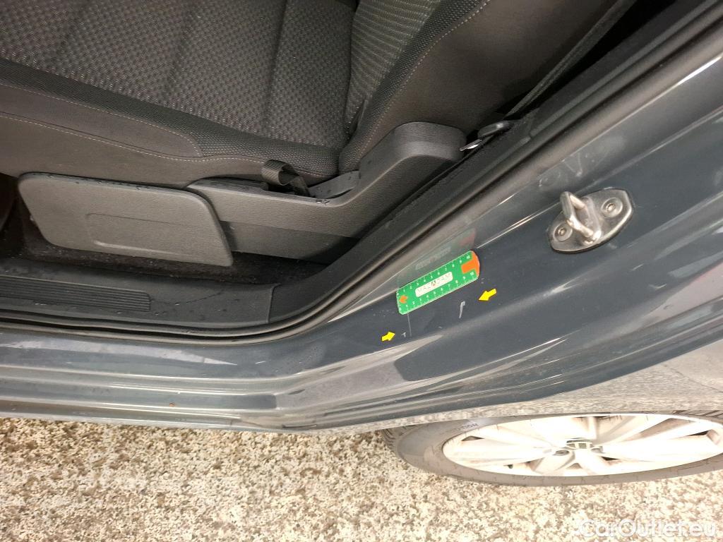  Volkswagen  Touran  Lounge Business BMT/Start-Stopp 2.0 TDI 150CV BVA7 E6d #12