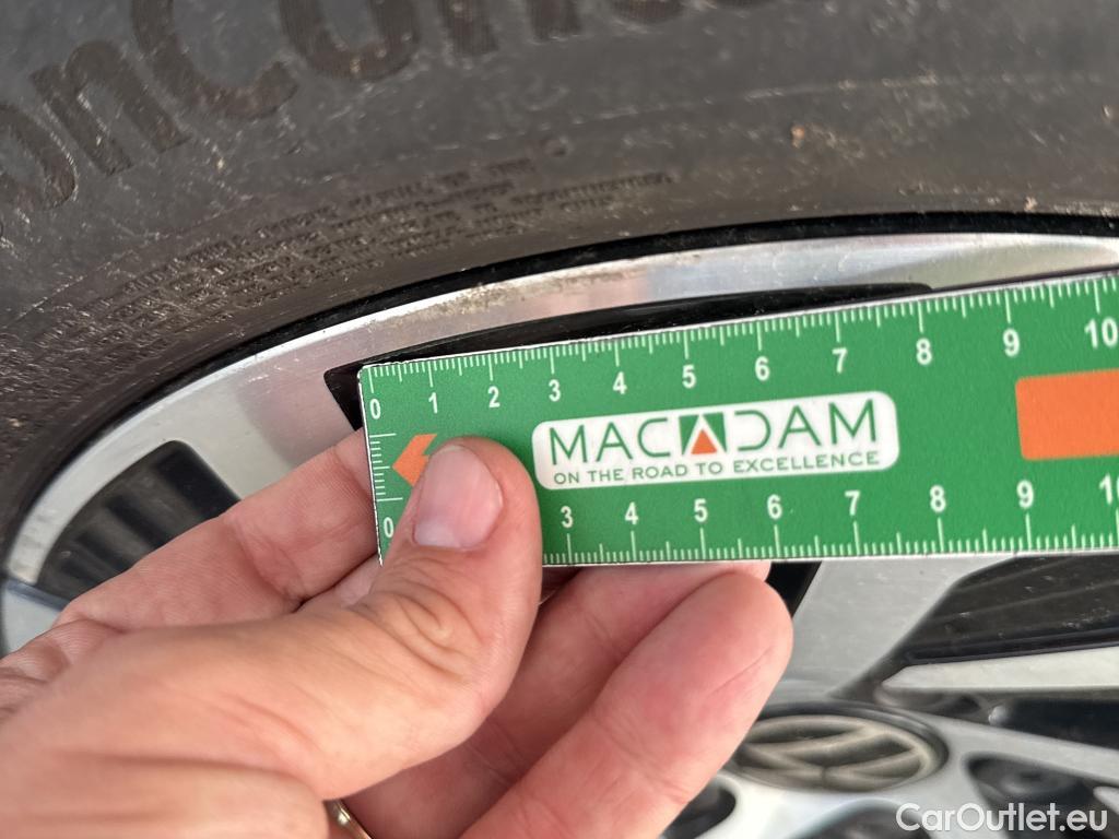  Volkswagen  Golf  VOLKSWAGEN / 2020 / 5P / Berline 1.4 eHybrid OPF 204 DSG6 Style #24