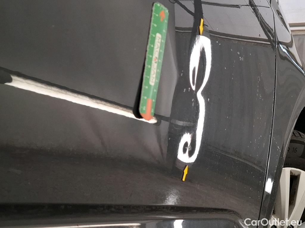  Volkswagen  Touran  Lounge Business BMT/Start-Stopp 2.0 TDI 150CV BVA7 E6d #10