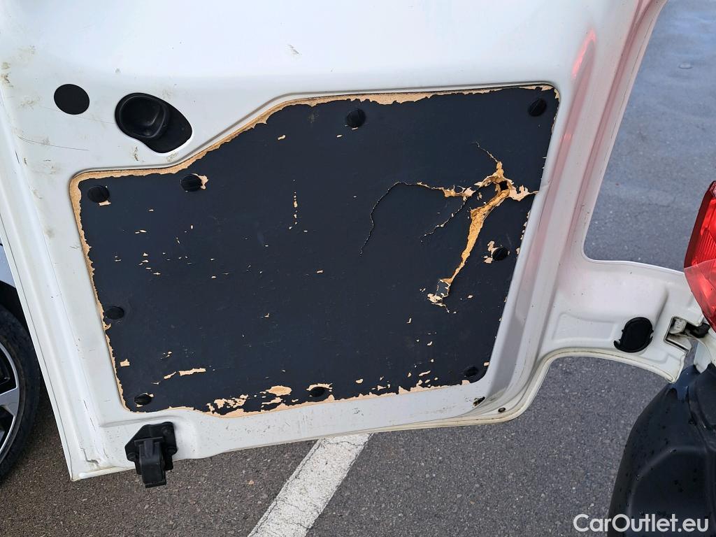  Peugeot  Expert PEUGEOT  / 2016 / 4P / furgón Furgón Pro BlueHDi 85KW (115CV) Standard #16