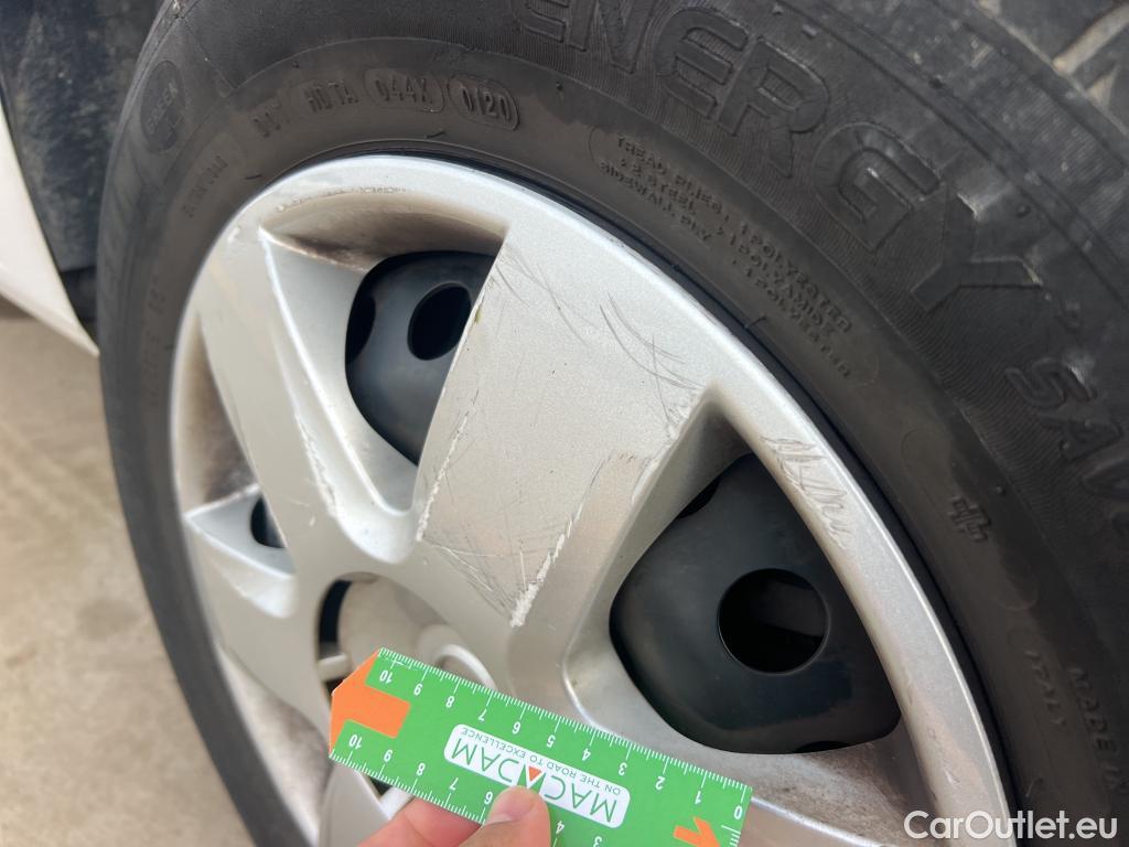  Nissan  NV200 NISSAN NV250 / 2019 / 4P / furgón 2pl 1.5dCi 85 kW (115 CV) L1H1 ÓPTIMA #25