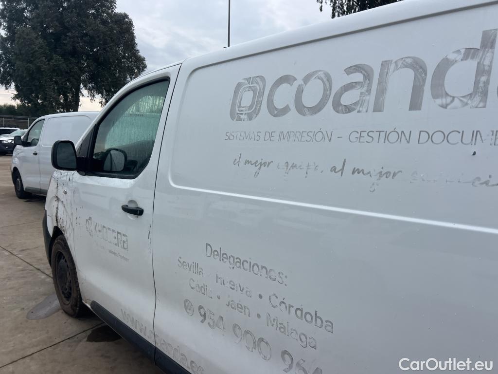  Citroen  Jumpy CITROEN  / 2016 / 4P / furgón Talla M BlueHDi 100 S&S 6v Control #16