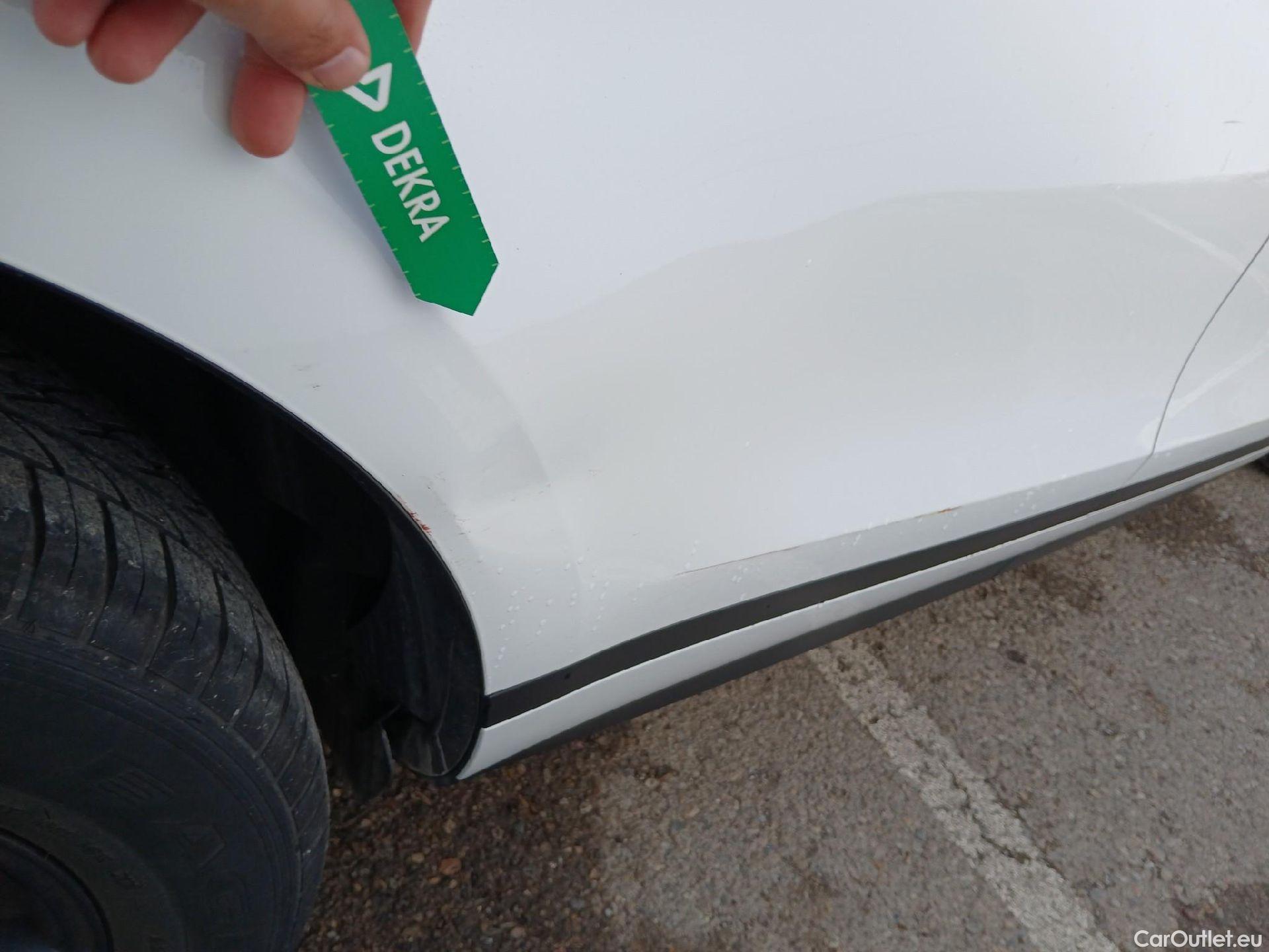  Land Rover  Range Rover LAND ROVER  Evoque / 2015 / 5P / todoterreno 2.0 D163 FWD #23