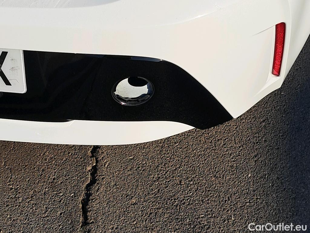  Toyota  Corolla TOYOTA  / 2019 / 5P / berlina con portón 1.8 125H BUSINESS PLUS E-CVT #8