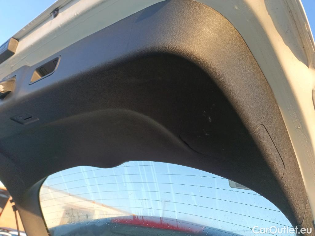  KIA  Niro KIA e- / 2016 / 5P / crossover e- 150kW (204CV) Drive (Long Range) #17