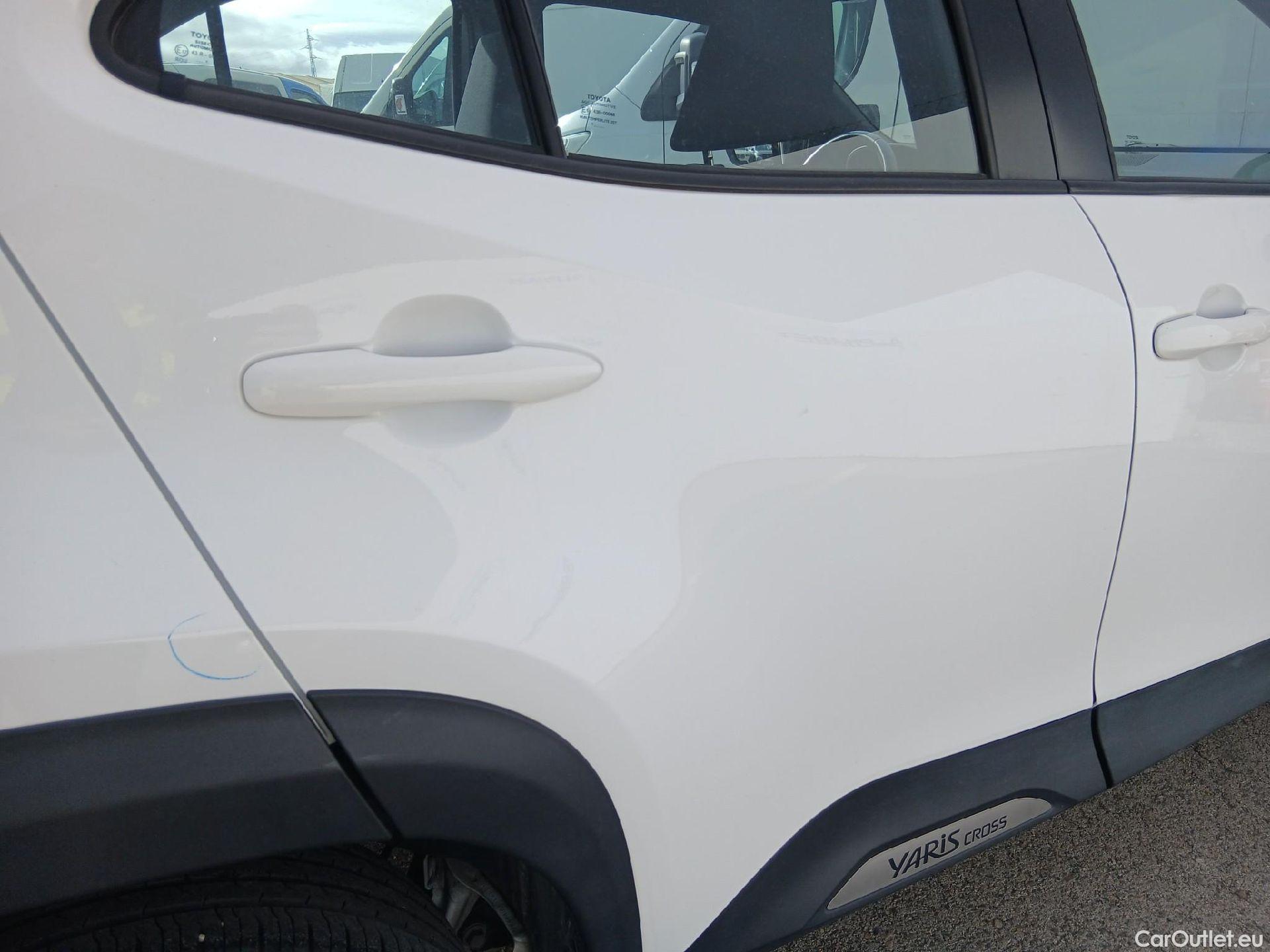  Toyota  Yaris Cross TOYOTA  / 2021 / 5P / todoterreno 1.5 120H Active Tech #20