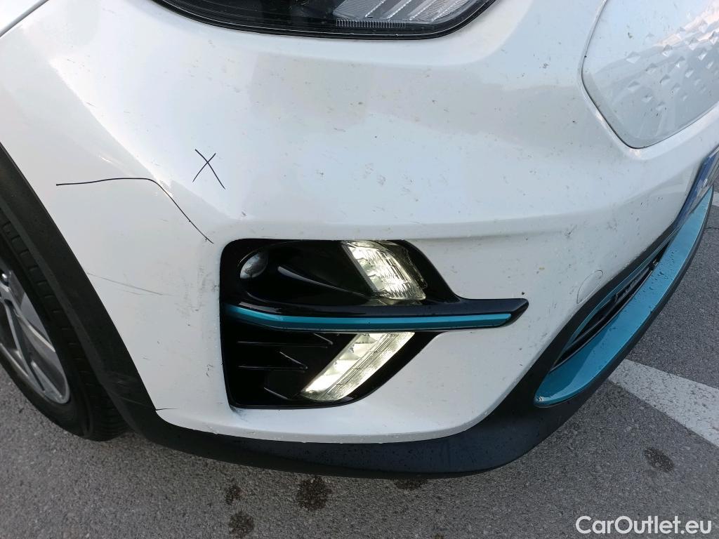  KIA  Niro KIA e- / 2016 / 5P / crossover e- 150kW (204CV) Drive (Long Range) #24