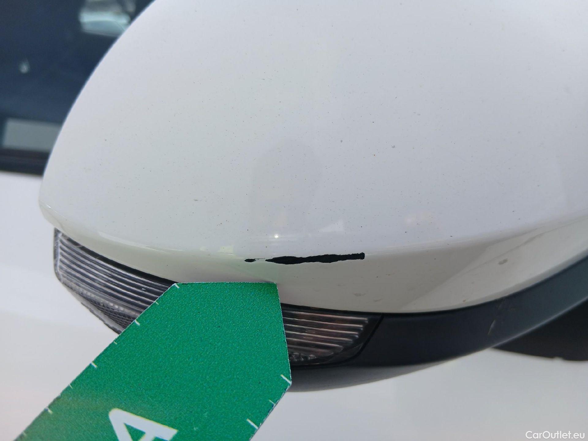  Toyota  Yaris Cross TOYOTA  / 2021 / 5P / todoterreno 1.5 120H Active Tech #21