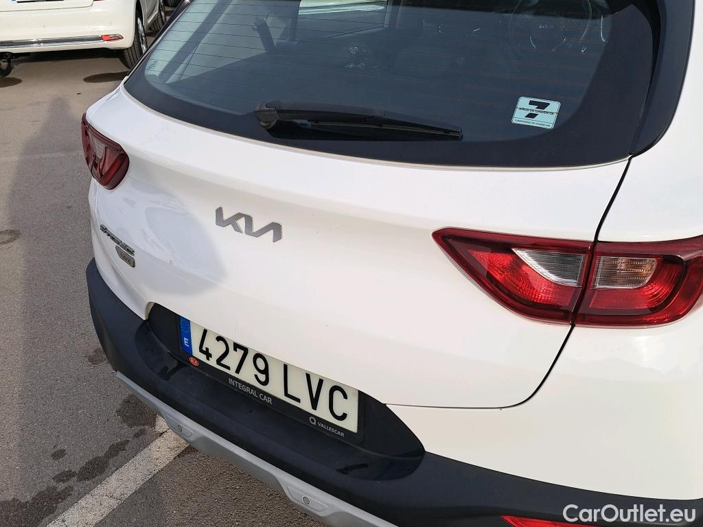  KIA  STONIC KIA  / 2017 / 5P / todoterreno 1.0 T-GDi 74kW (100CV) MHEV iMT Drive #9