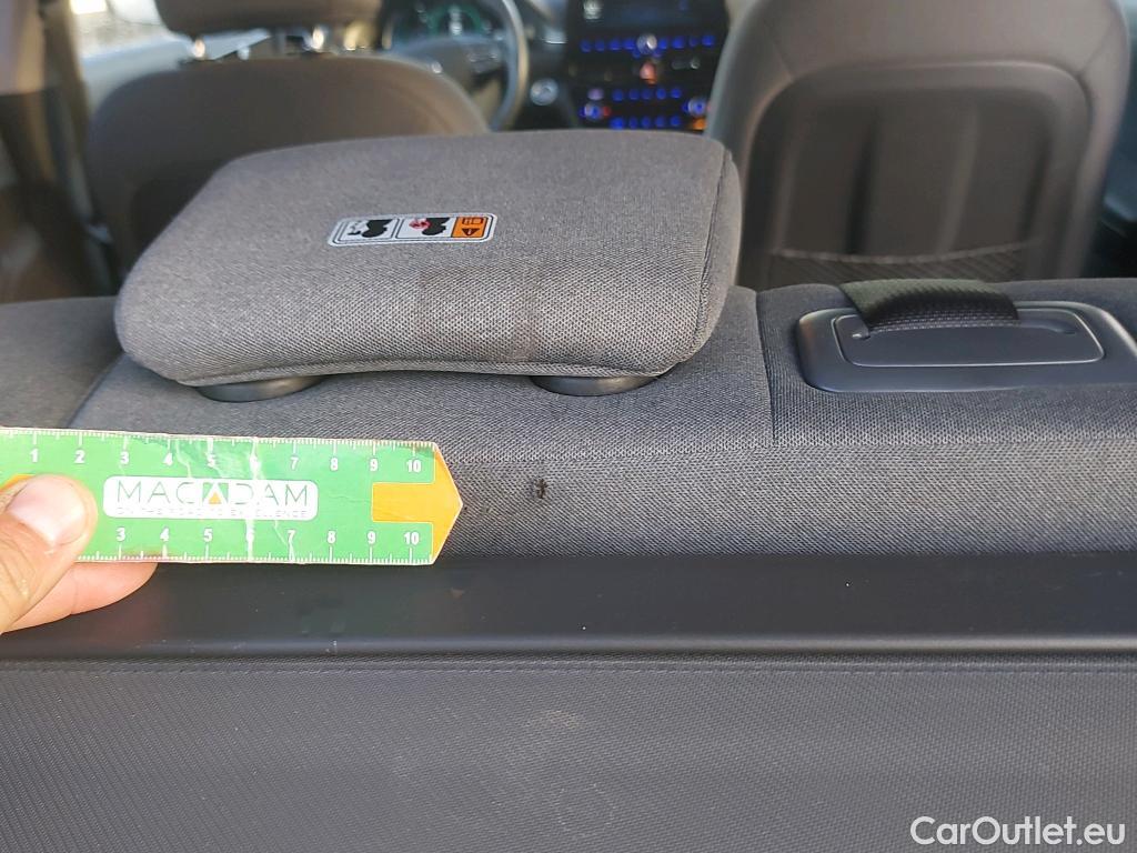  Hyundai   Ioniq HYUNDAI / 2019 / 5P / berlina con portón 1.6 GDI HEV Tecno DCT #1