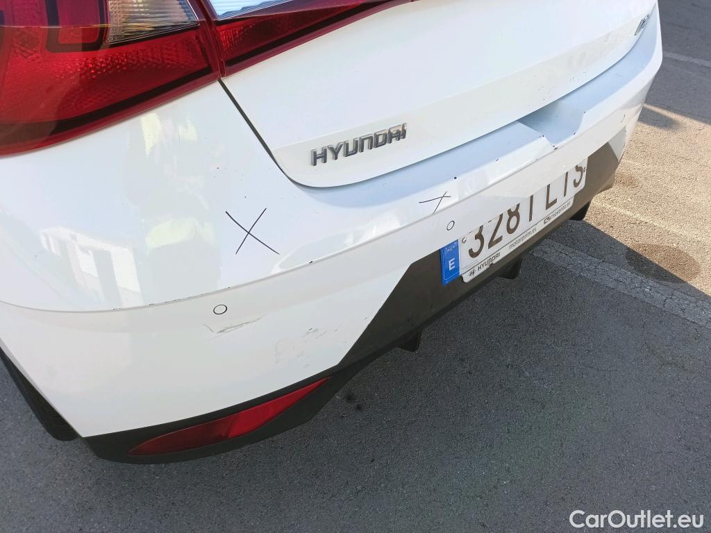  Hyundai  i20 HYUNDAI  / 2020 / 5P / berlina con portón 1.0 TGDI 74kW (100CV) SLX #11