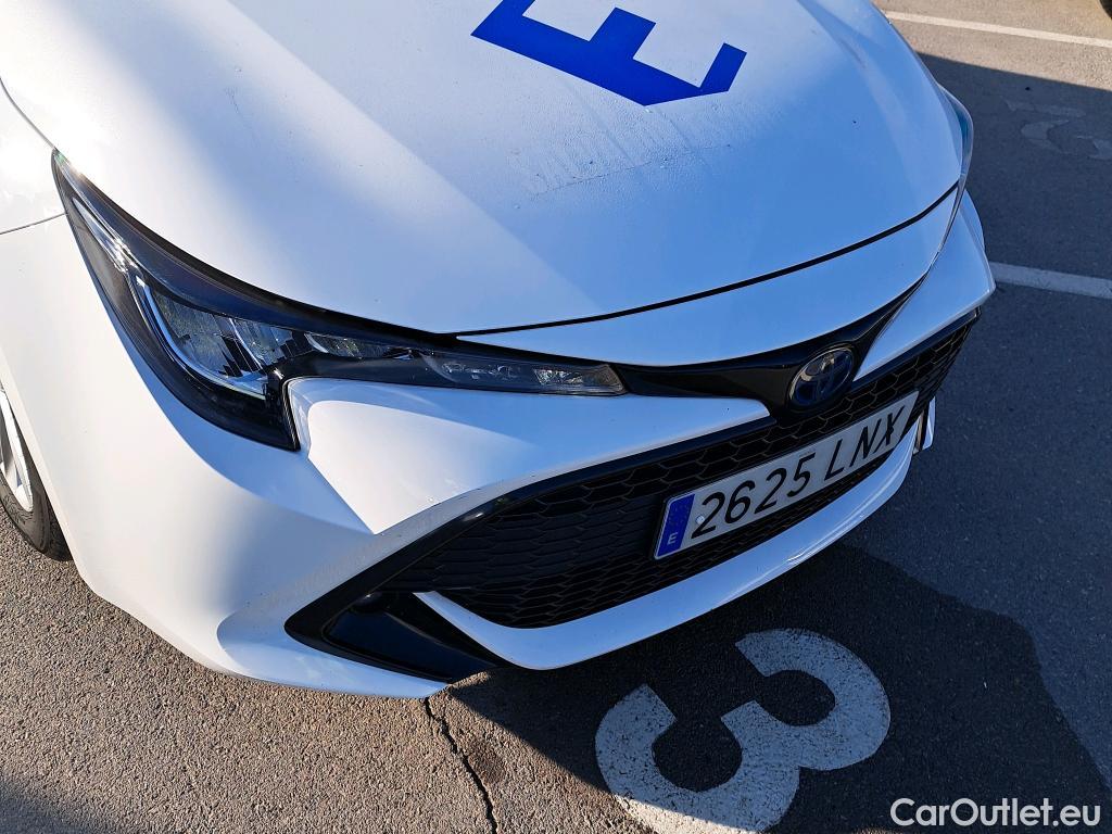  Toyota  Corolla TOYOTA  / 2019 / 5P / berlina con portón 1.8 125H BUSINESS PLUS E-CVT #5