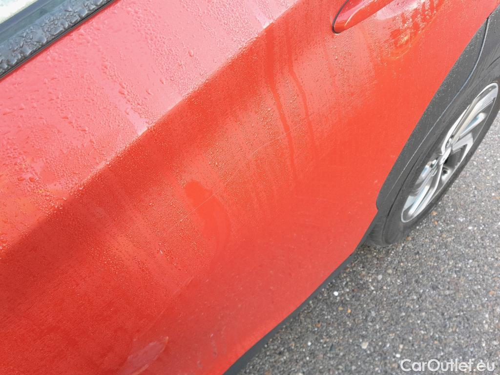  Hyundai  Konna HYUNDAI Kona / 2017 / 5P / todoterreno 1.6 GDI HEV Klass DCT #7