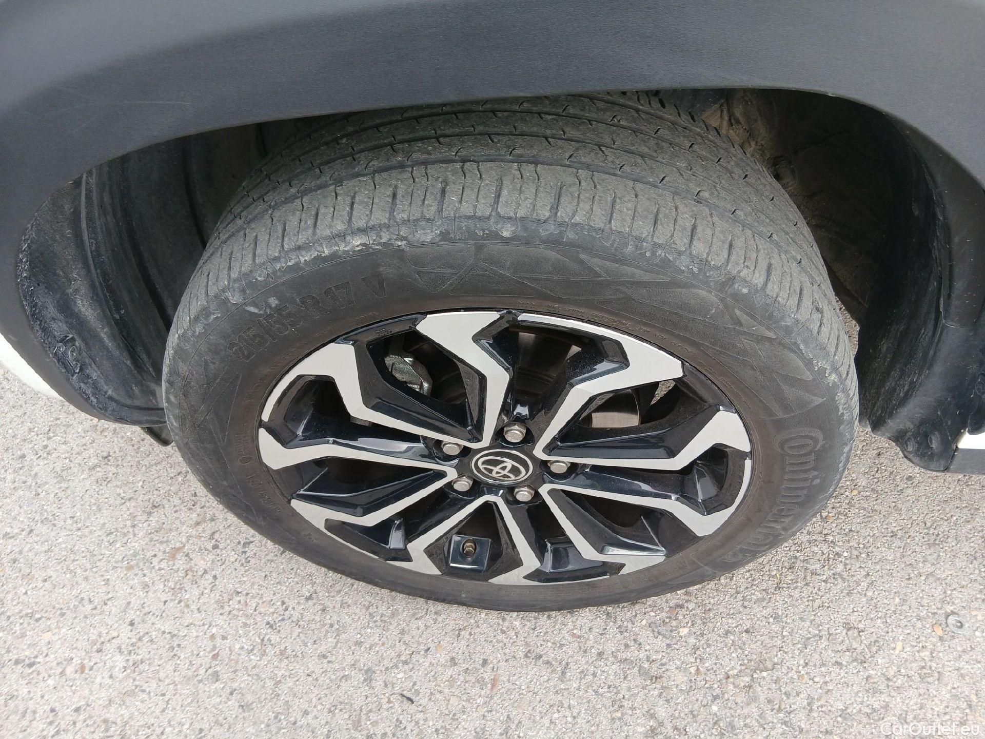  Toyota  Yaris Cross TOYOTA  / 2021 / 5P / todoterreno 1.5 120H Active Tech #5