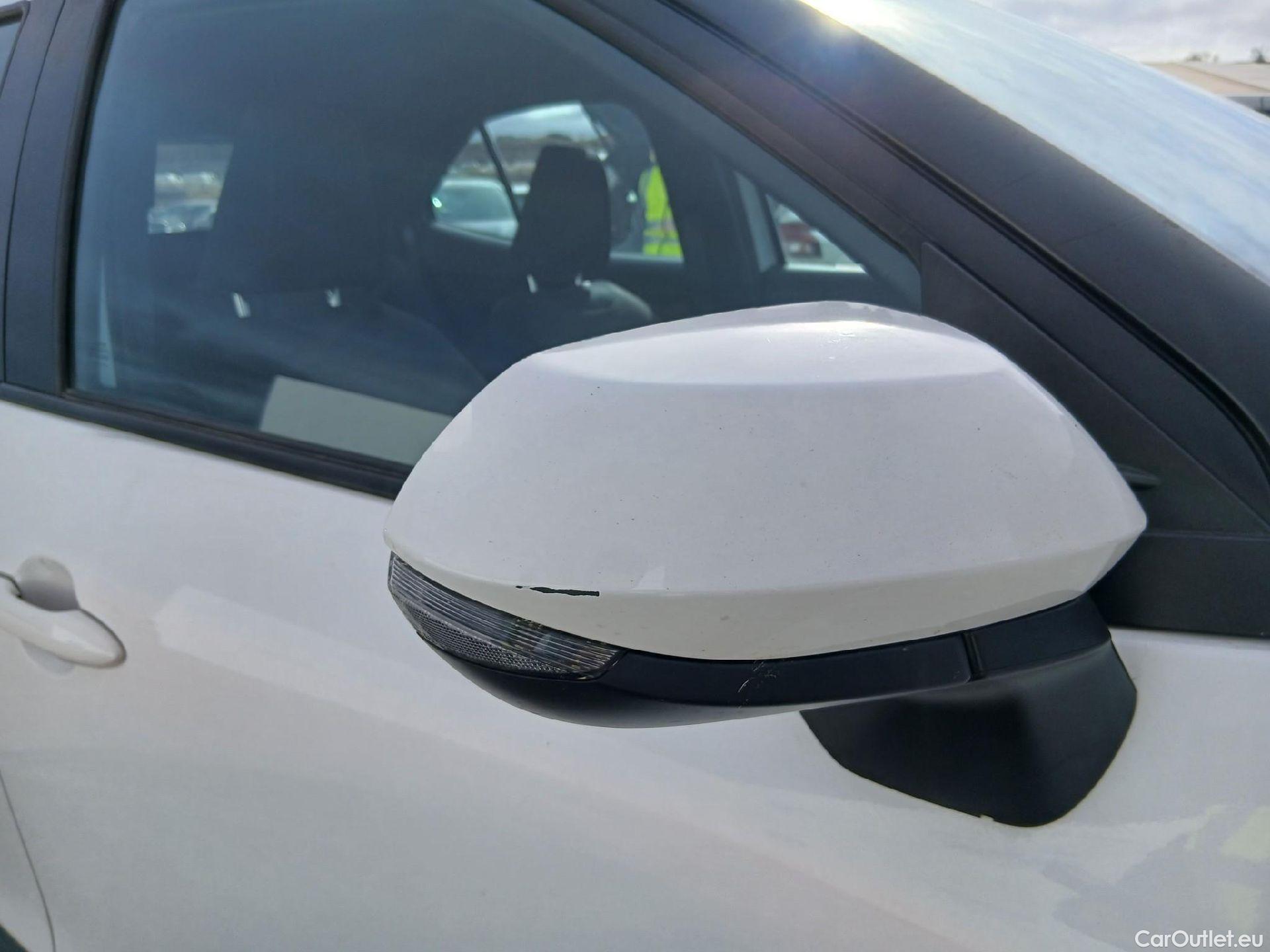  Toyota  Yaris Cross TOYOTA  / 2021 / 5P / todoterreno 1.5 120H Active Tech #22