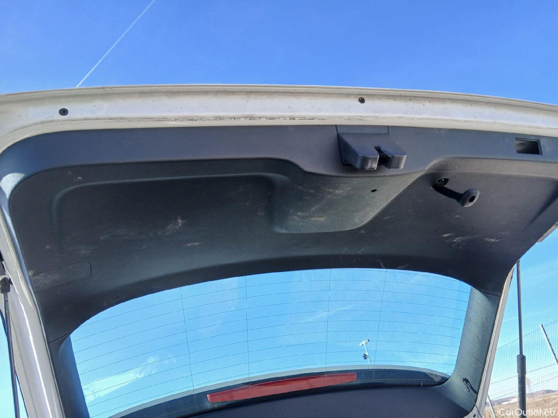  Skoda  KAMIQ SKODA  1.0 TSI 81kW (110CV) DSG Ambition (CX) #25