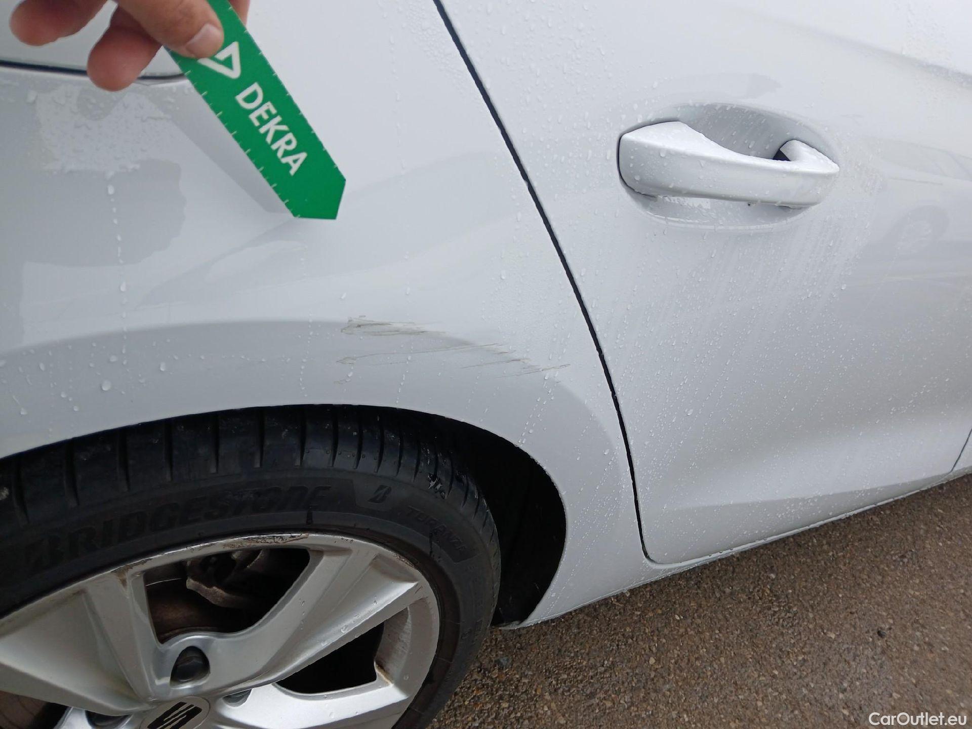  Seat  Leon SEAT Nuevo León / 2020 / 5P / familiar SP 1.5 eTSI 110kW DSG S&S FR Go L(SP) #21