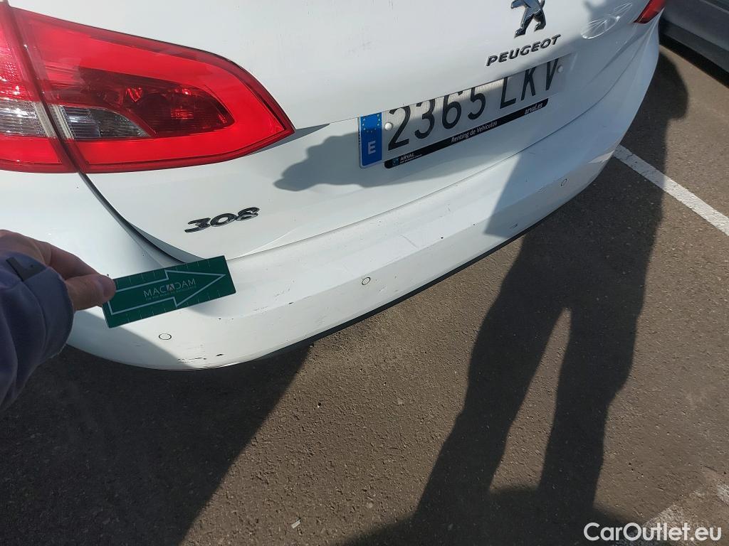  Peugeot  308 PEUGEOT  / 2017 / 5P / familiar SW Active Pack BlueHDi 130 S&S #12