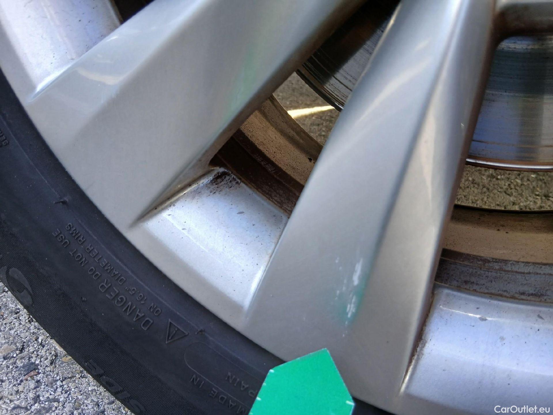  Skoda  KAMIQ SKODA  1.0 TSI 81kW (110CV) DSG Ambition (CX) #12