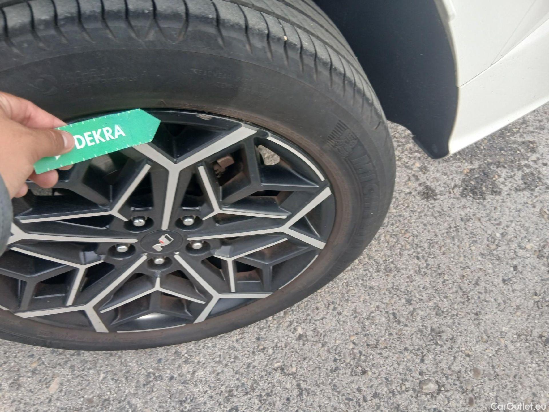  Hyundai  Tucson HYUNDAI  / 2020 / 5P / todoterreno 1.6 TGDI 169kW (230CV) HEV N-Line Sky AT #30