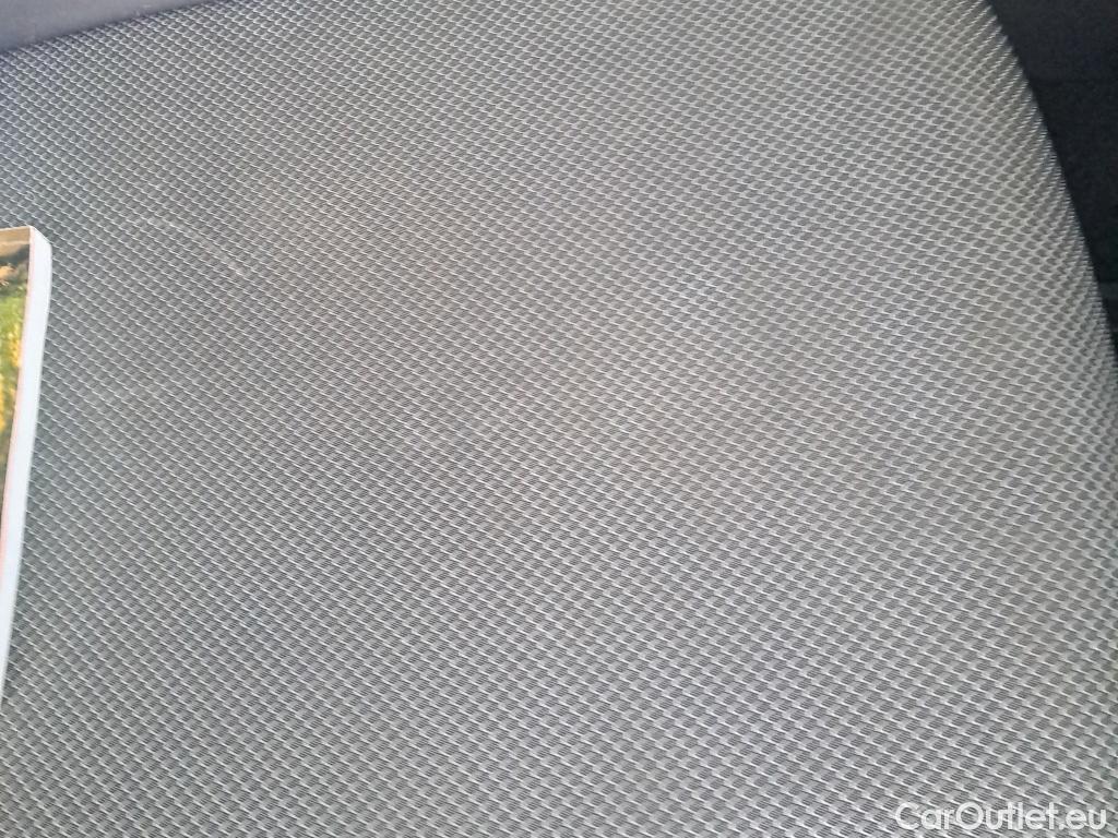  Seat  Arona SEAT  / 2017 / 5P / todoterreno 1.0 TSI 70kW (95CV) Style Edition Eco (CX) #2