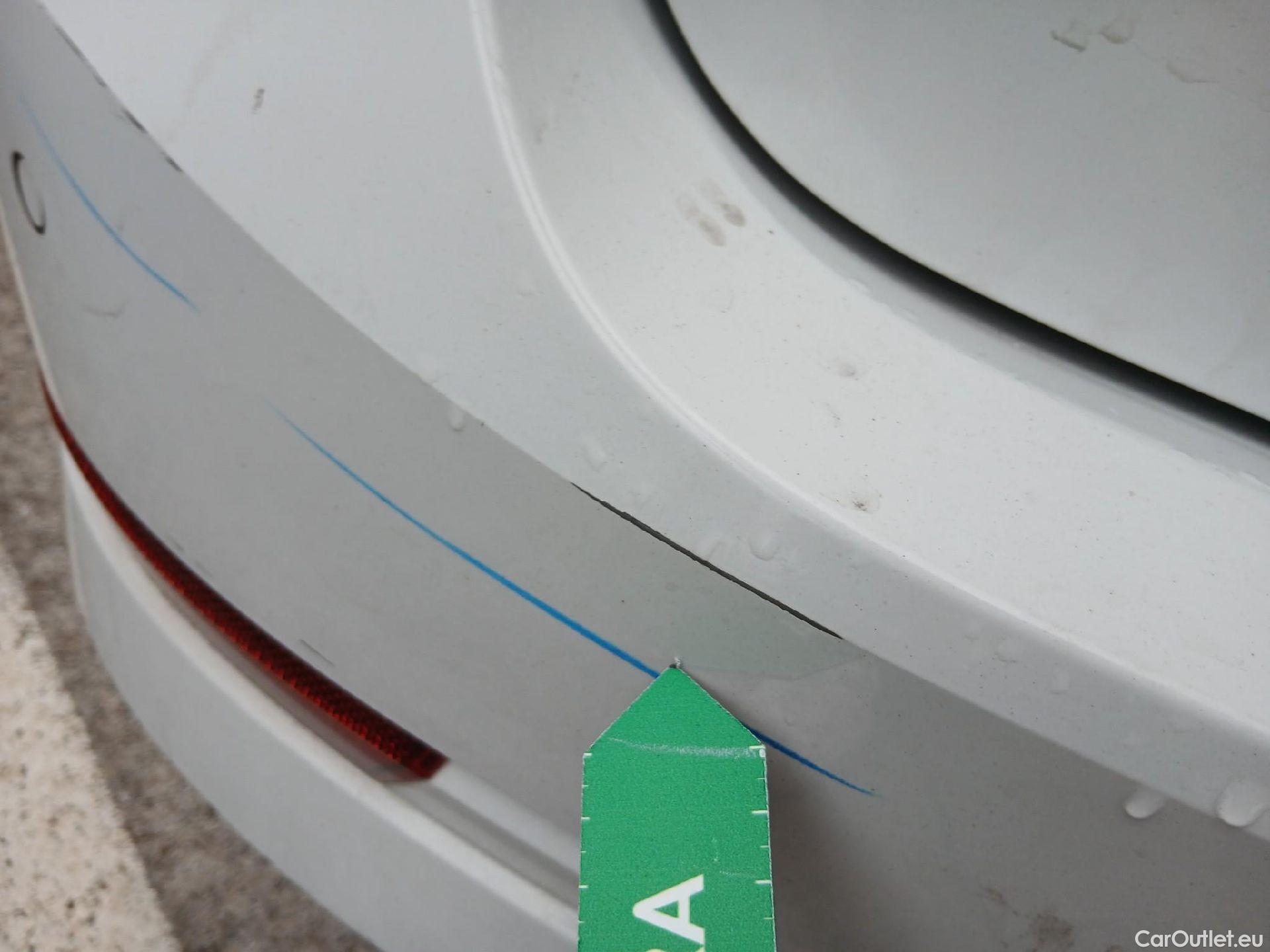  Skoda  Octavia SKODA  / 2020 / 5P / familiar Combi 2.0 TDI 110kW(150CV) DSG Ambition #17