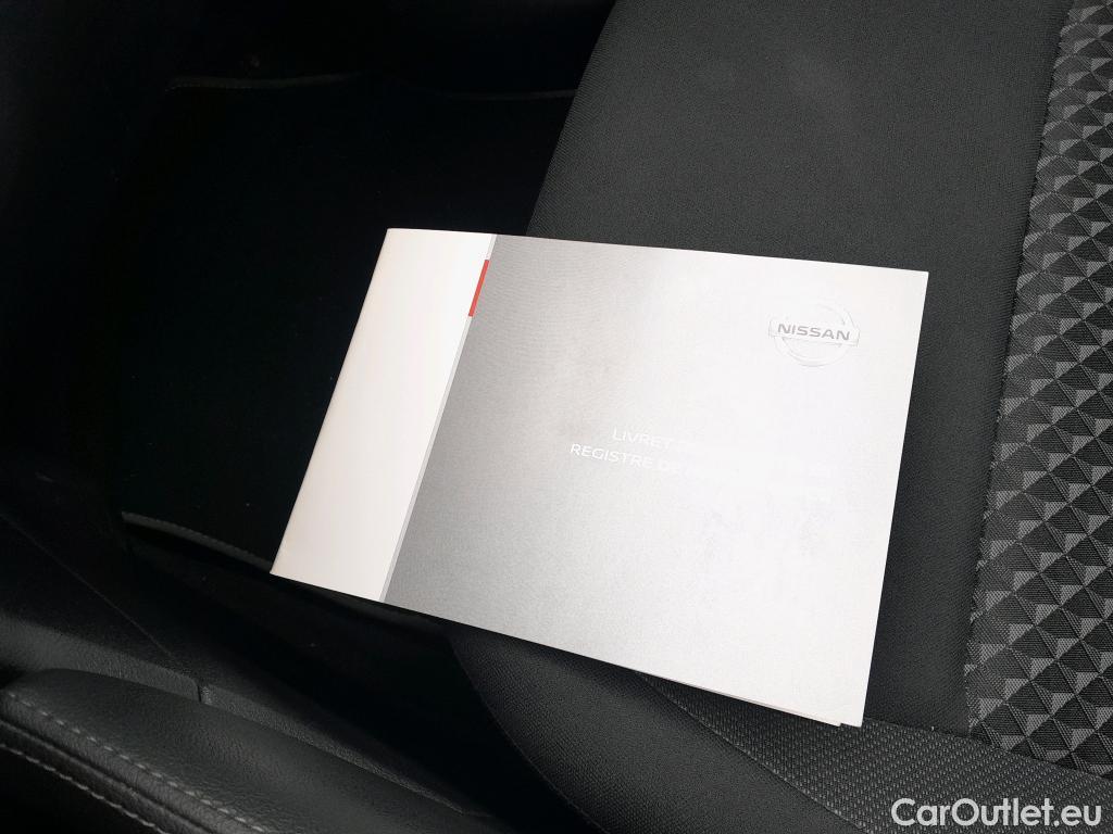  Nissan  Micra NISSAN  / 2017 / 5P / berlina con portón IG-T 74 kW (100 CV) E6D Visia+ #26