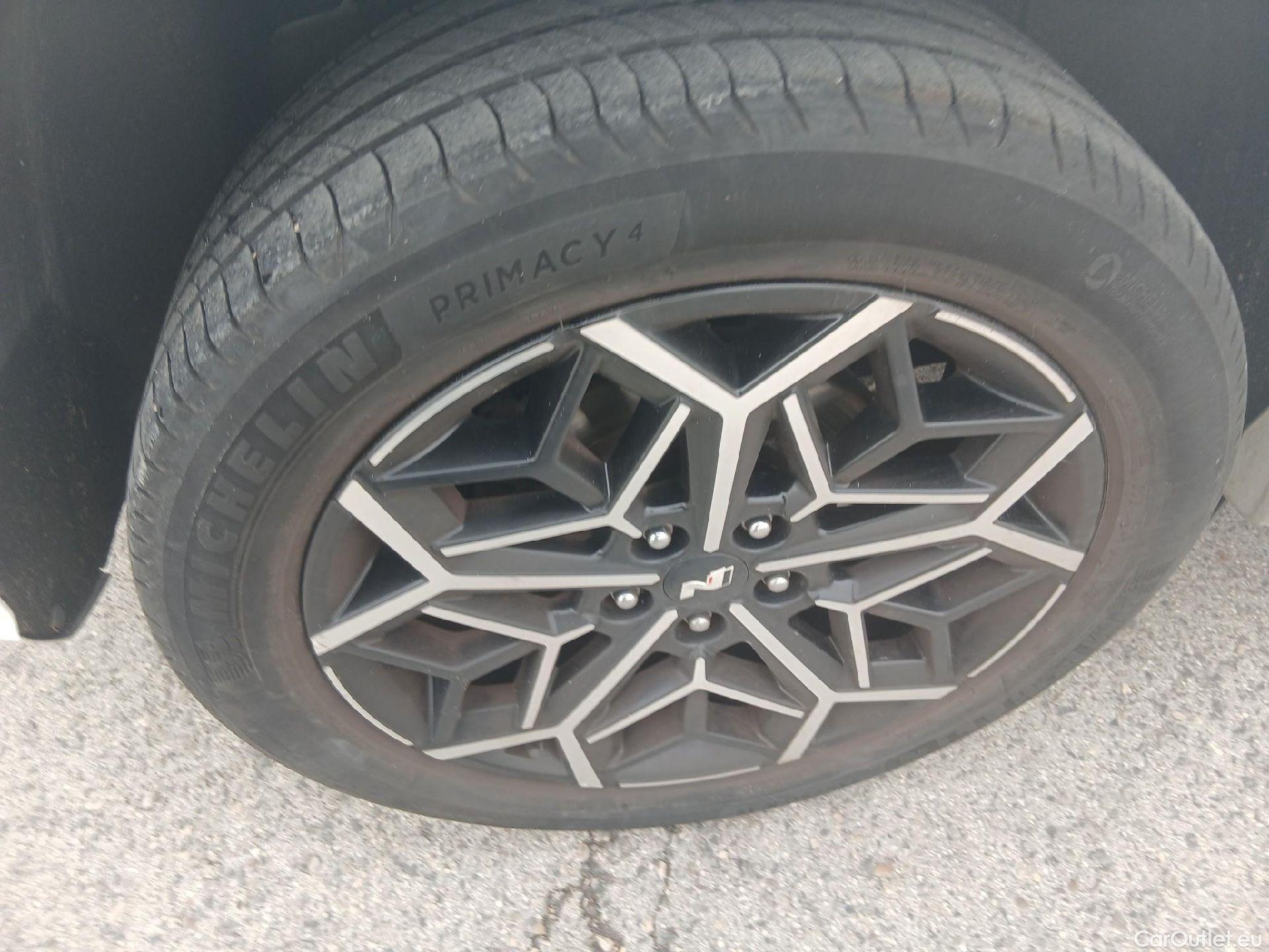  Hyundai  Tucson HYUNDAI  / 2020 / 5P / todoterreno 1.6 TGDI 169kW (230CV) HEV N-Line Sky AT #36