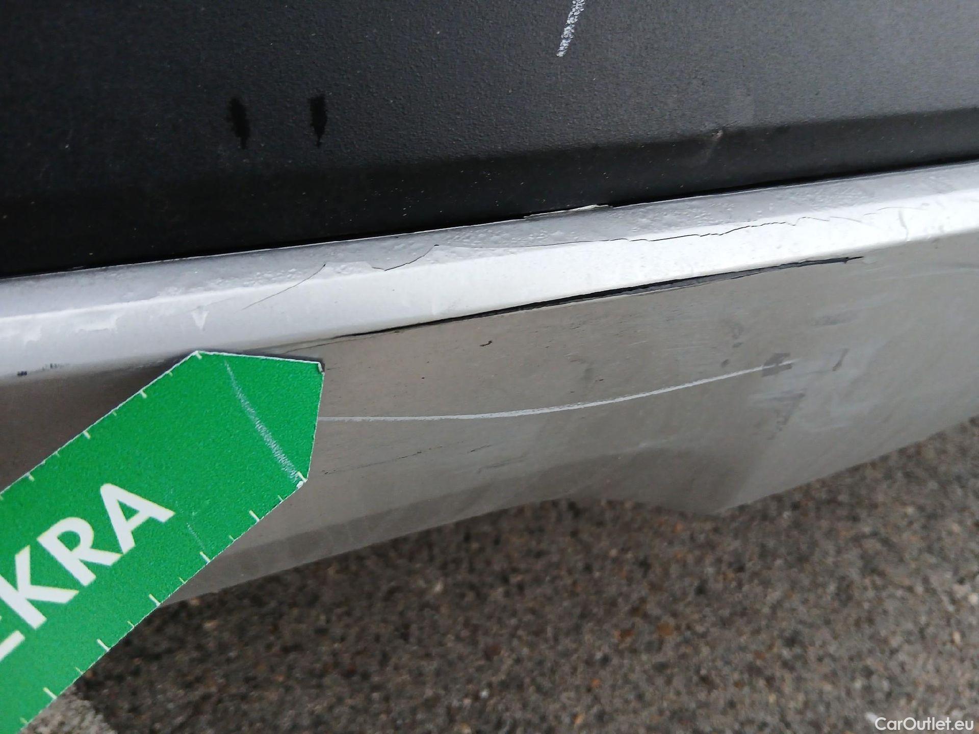  KIA  XCeed KIA  1.6 GDi PHEV 104kW (141CV) eDrive (AC) #28