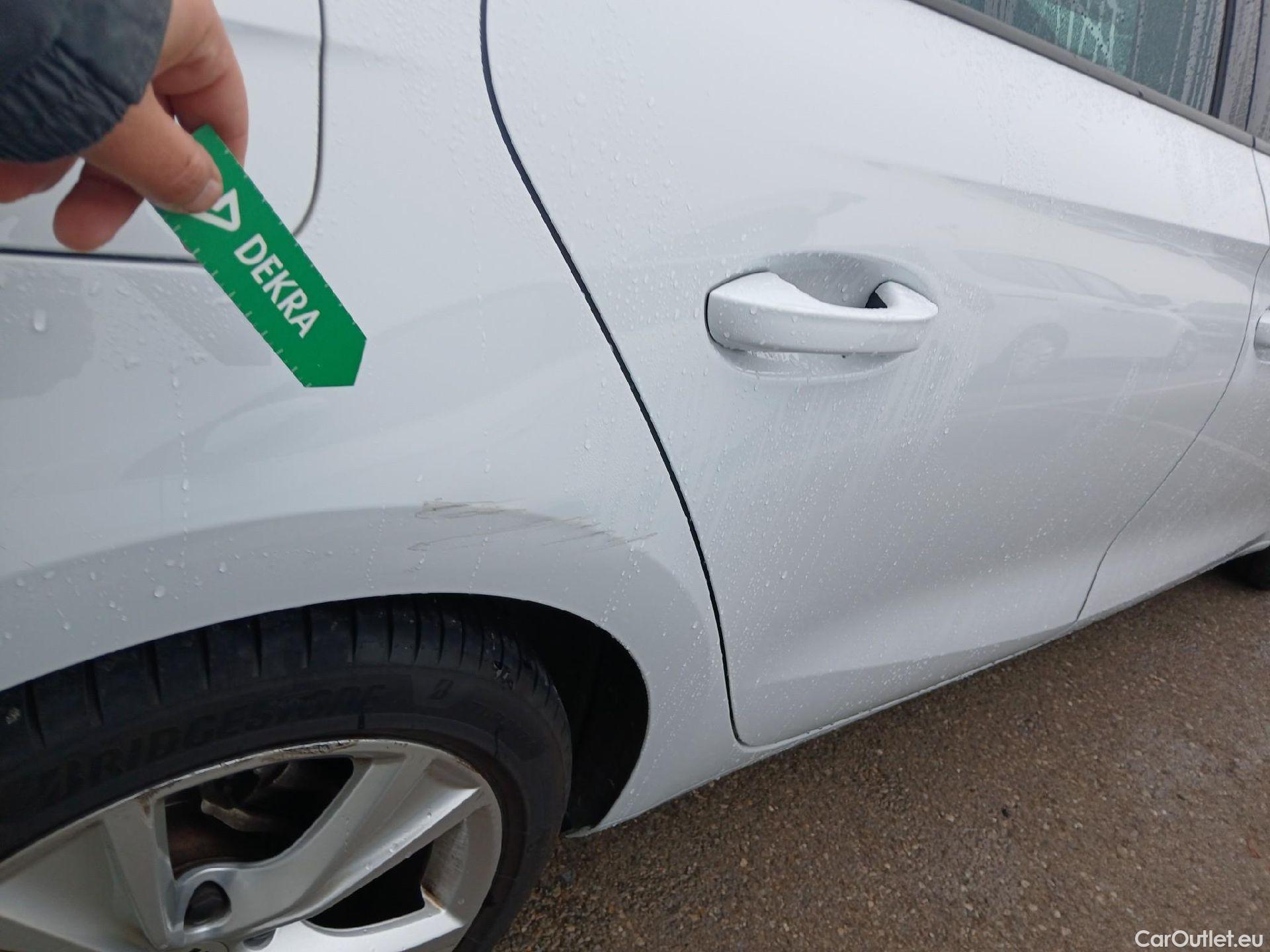  Seat  Leon SEAT Nuevo León / 2020 / 5P / familiar SP 1.5 eTSI 110kW DSG S&S FR Go L(SP) #20