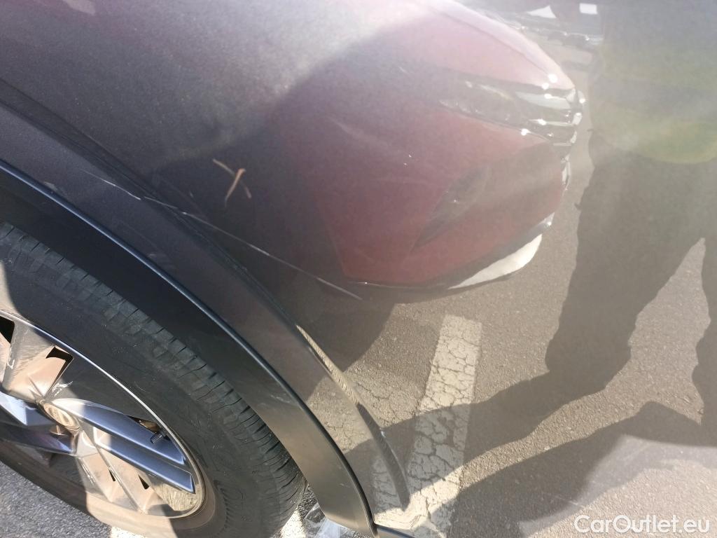  Nissan  Qashqai NISSAN  / 2021 / 5P / todoterreno DIG-T 116kW (158CV) mHEV Xtronic Acenta (AC) #12