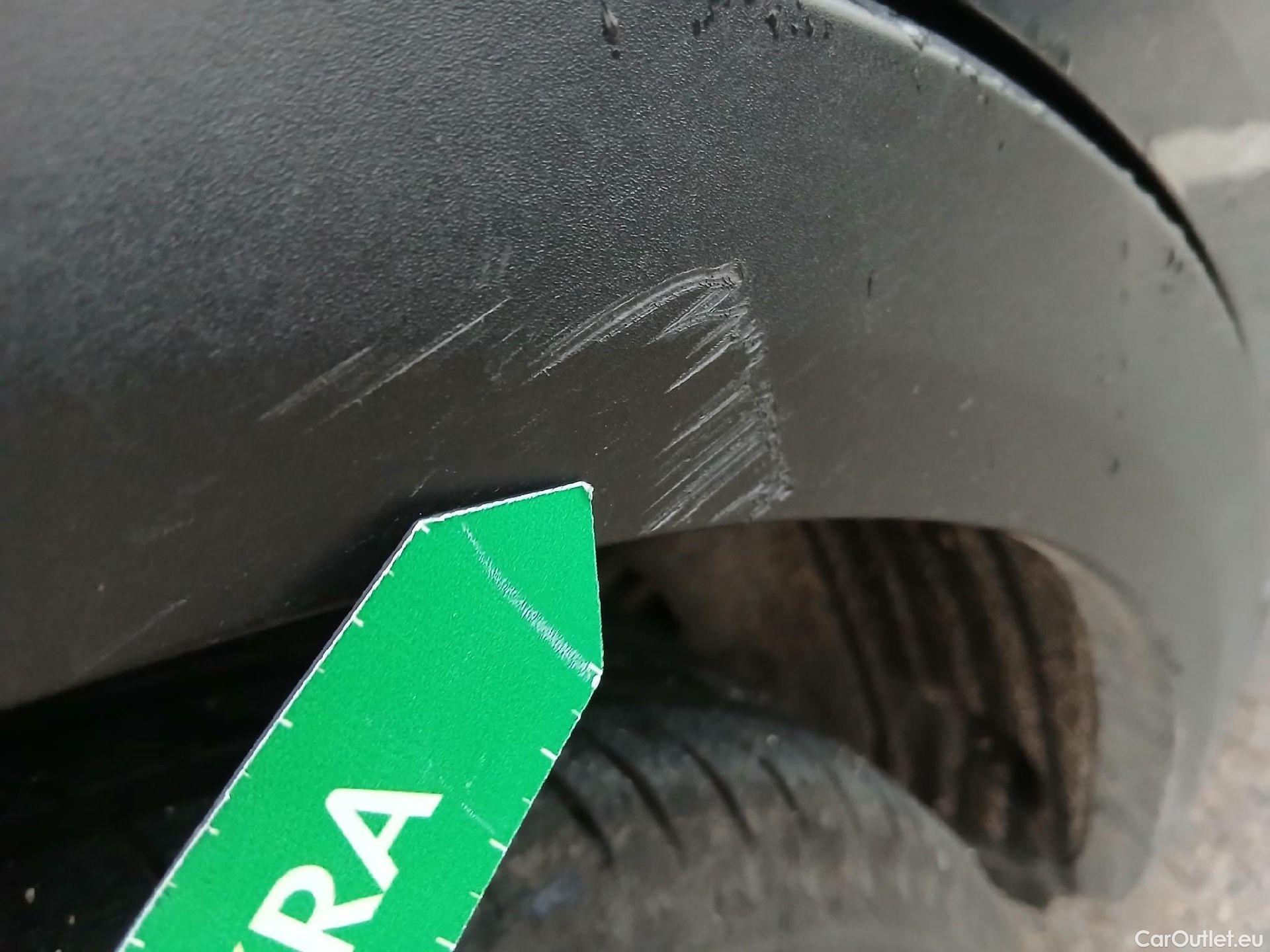  KIA  XCeed KIA  1.6 GDi PHEV 104kW (141CV) eDrive (AC) #37