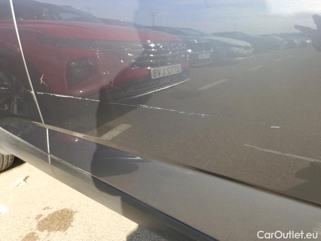  Nissan  Qashqai NISSAN  / 2021 / 5P / todoterreno DIG-T 116kW (158CV) mHEV Xtronic Acenta (AC) #2