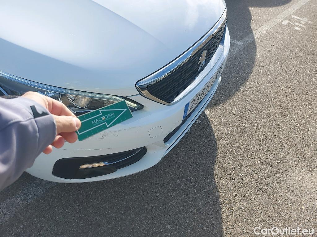  Peugeot  308 PEUGEOT  / 2017 / 5P / familiar SW Active Pack BlueHDi 130 S&S #9