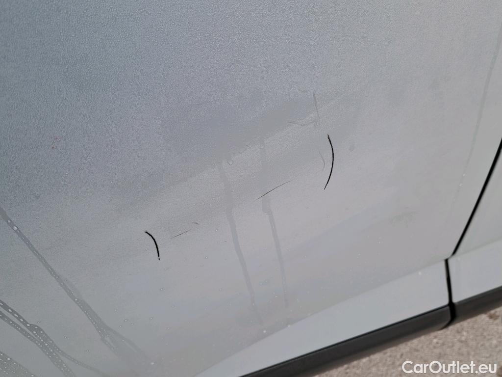  Nissan  Qashqai NISSAN  / 2021 / 5P / todoterreno DIG-T 116kW mHEV Xtronic Premiere Edit.(SL) #12