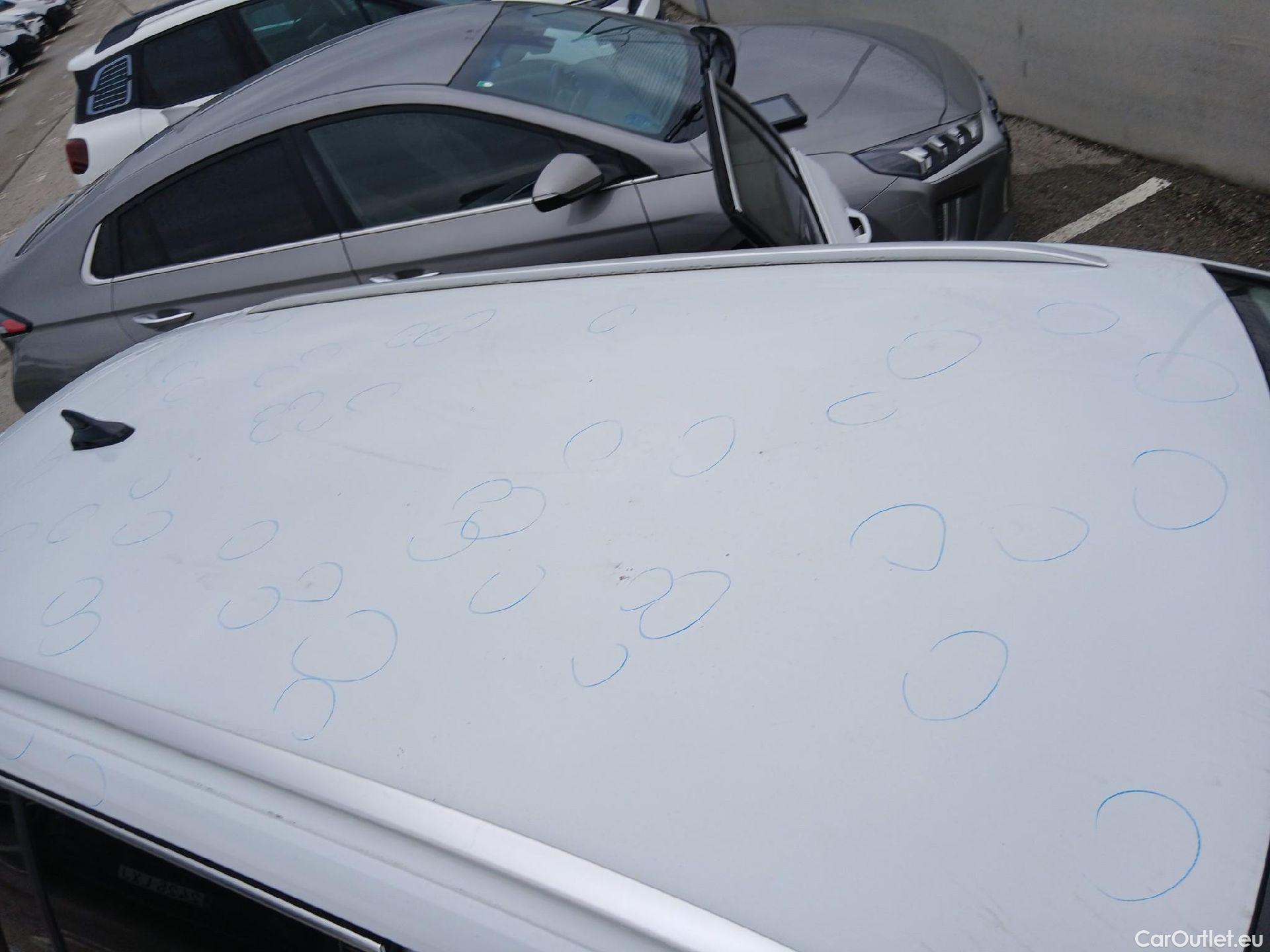  Skoda  Octavia SKODA  / 2020 / 5P / familiar Combi 2.0 TDI 110kW(150CV) DSG Ambition #36