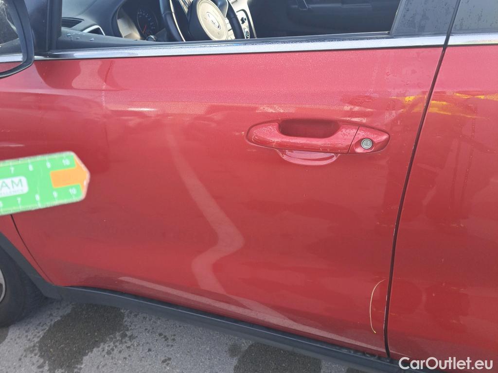  KIA  Sportage KIA  / 2018 / 5P / todoterreno 1.6 MHEV Business DCT 100kW (136CV) 4X2 #5