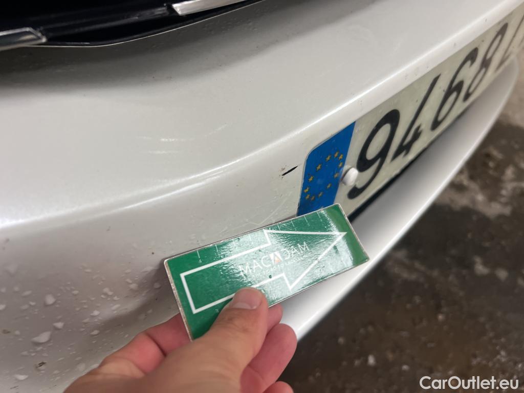  Peugeot  3008 PEUGEOT  / 2020 / 5P / todoterreno 1.5 BlueHDi 96kW (130CV) S&S Active Pack (AC4) #9