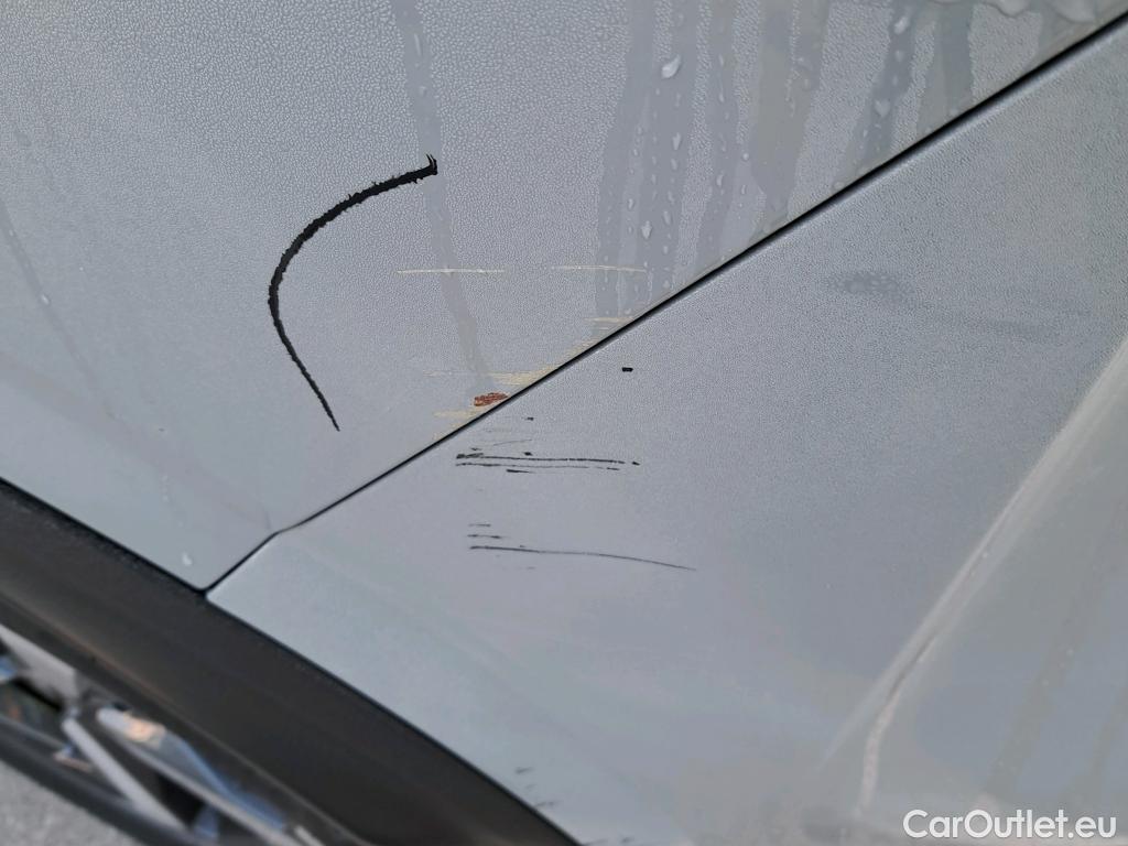  Nissan  Qashqai NISSAN  / 2021 / 5P / todoterreno DIG-T 116kW mHEV Xtronic Premiere Edit.(SL) #6