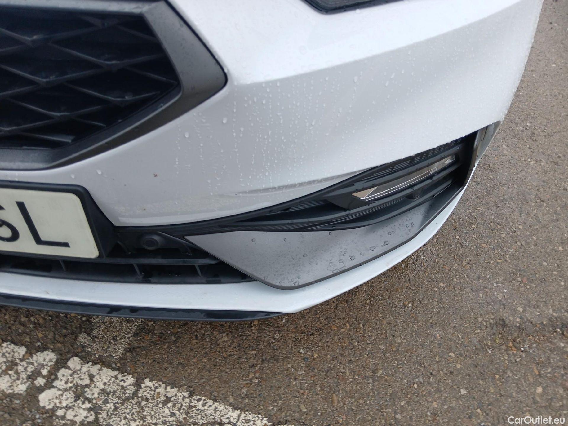  Seat  Leon SEAT Nuevo León / 2020 / 5P / familiar SP 1.5 eTSI 110kW DSG S&S FR Go L(SP) #10