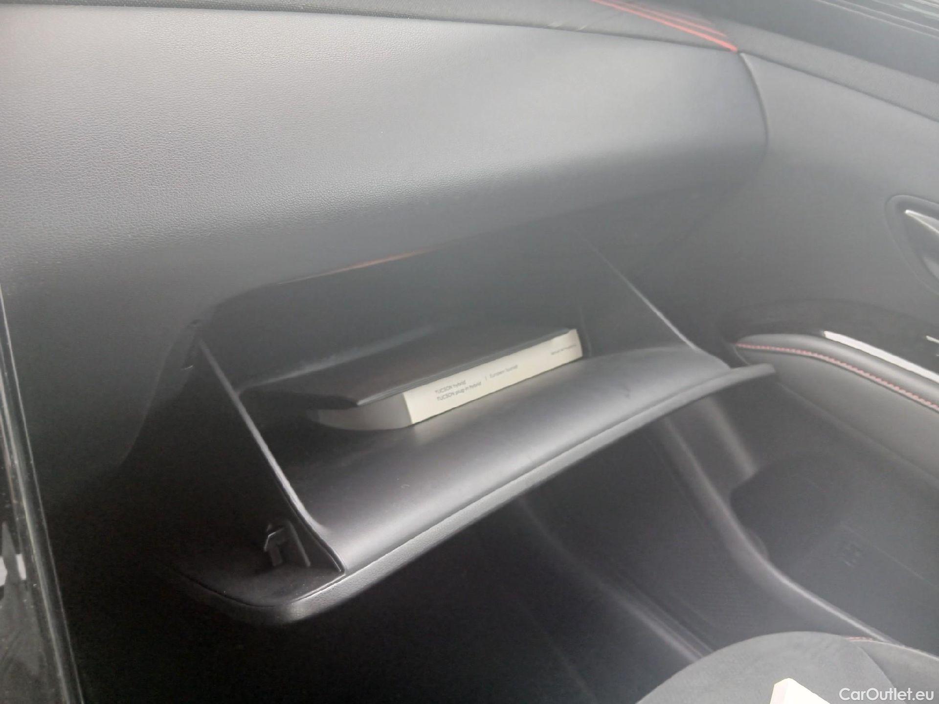  Hyundai  Tucson HYUNDAI  / 2020 / 5P / todoterreno 1.6 TGDI 169kW (230CV) HEV N-Line Sky AT #1